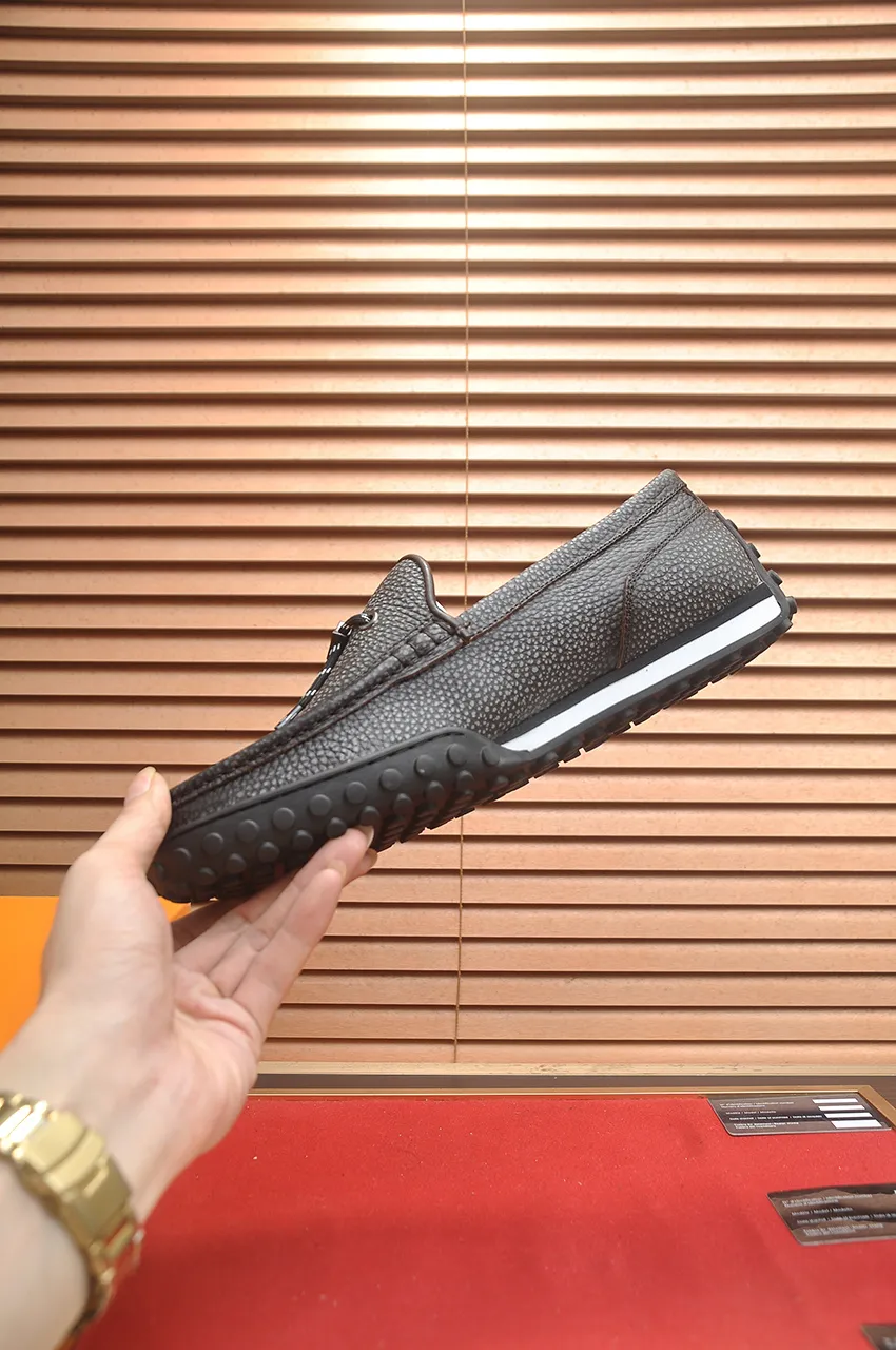 Men's men's shoes💰660💶[LOUIS VUITTON] (original order) new style🍀LV Louis Vuitton* - top version of LV classic beanie shoes! Made of imported original single cowhide, original leather side strips and wear-resistant rubber outsole! High quality products! Code number 39-45 (45 customized)